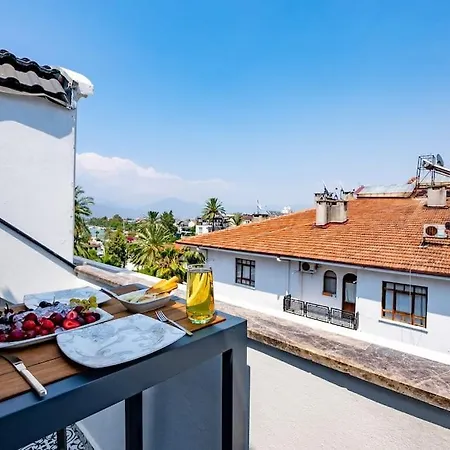 Appartement Sehrin Merkezinde Sik Bir Daire - Ocek Homes Adin Fethiye