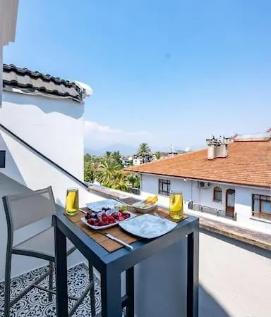 Appartement Sehrin Merkezinde Sik Bir Daire - Ocek Homes Adin Fethiye